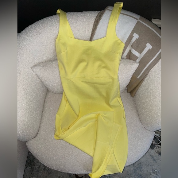Yellow Bodycon Square Neck Tank Midi Dress - Picture 15 of 16